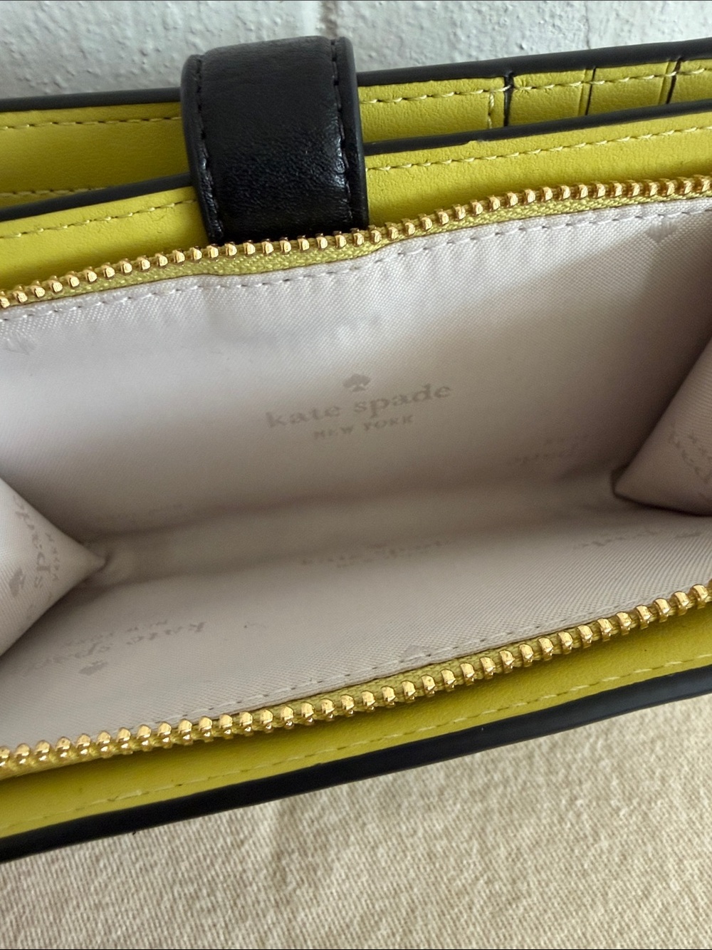 Kate Spade Black Leather Continental Wallet with Gold Logo - Picture 3 of 8
